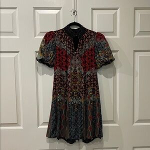 Alice + Olivia Red and Blue Patterned Mini Dress